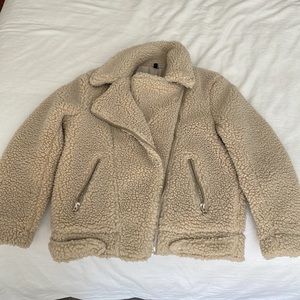 Teddy jacket. Size 6 US. Beige color. Satin and suede lining.